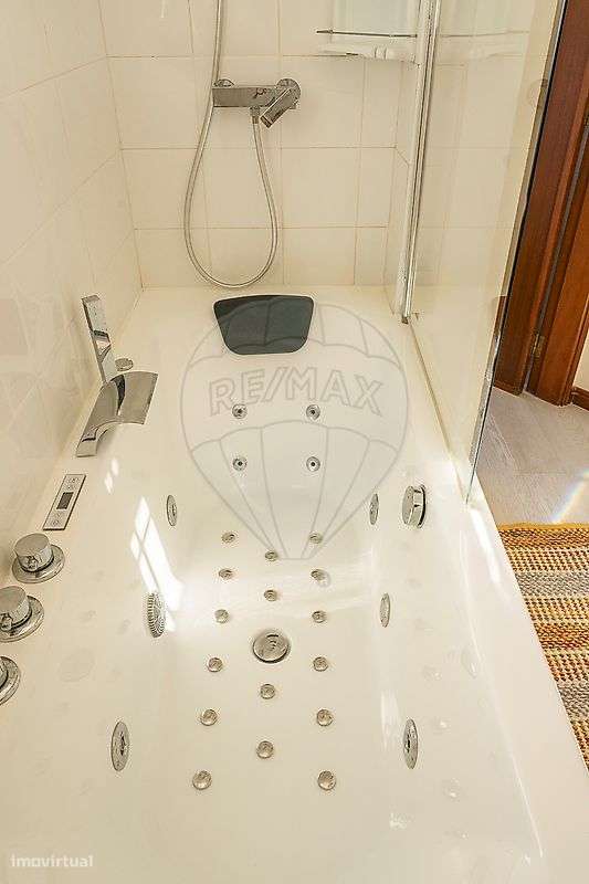 Moradia T4 para venda-17