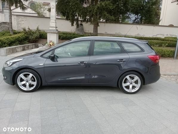 Kia Ceed 1.4 CVVT SW EX - 6