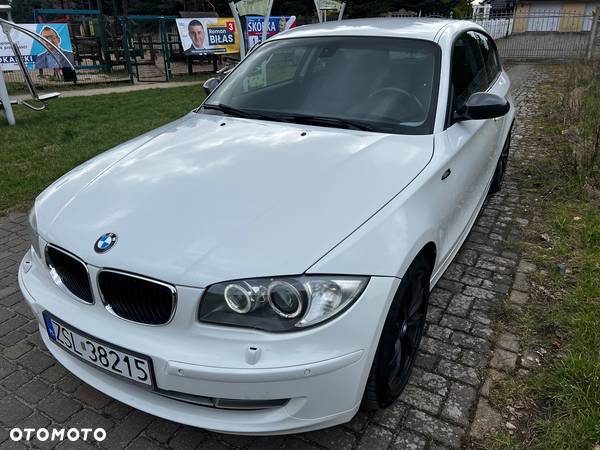 BMW Seria 1 118d DPF Edition Sport - 4