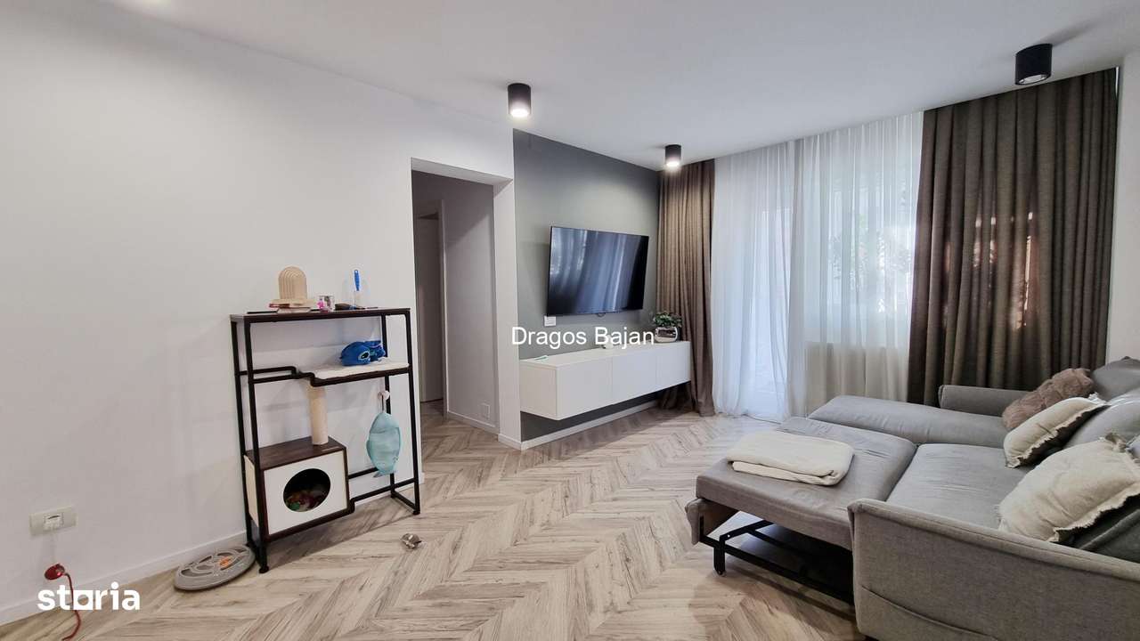 Lux // 4 camere // Eminescu - Imagine principală: 5/13