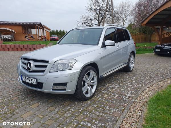 Mercedes-Benz GLK 220 CDI 4Matic (BlueEFFICIENCY) 7G-TRONIC - 1