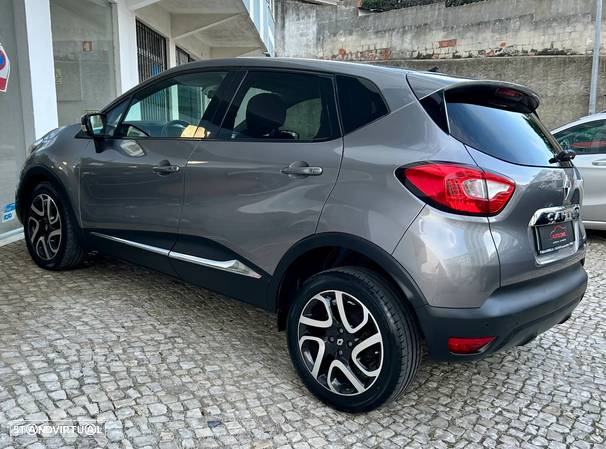 Renault Captur 0.9 TCE Exclusive - 6