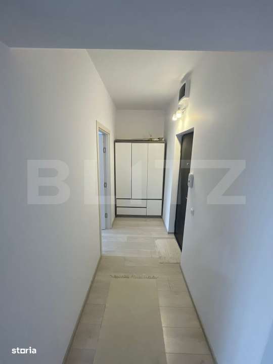 Garsoniera spatioasa zarnesti , stare impecabila . - Imagine principală: 5/5