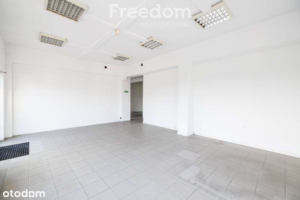 Przestronny lokal użytkowy z dużą witryną od ulicy - Pełny obrazek: 5/12