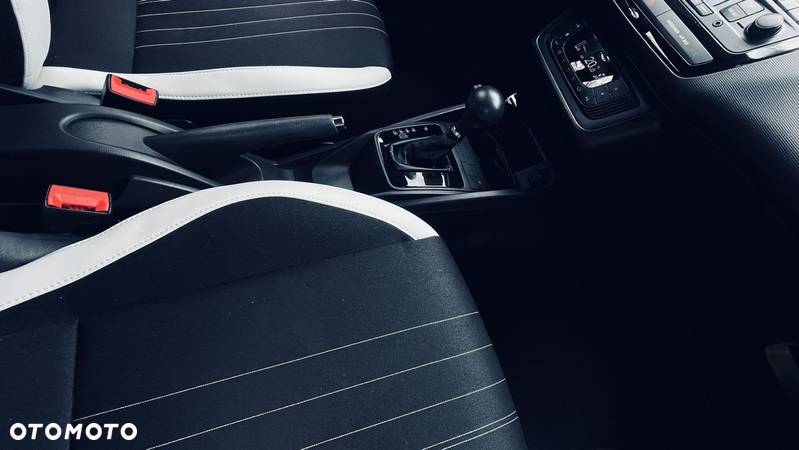 Seat Ibiza SC 1.4 TSI DSG Cupra - 16