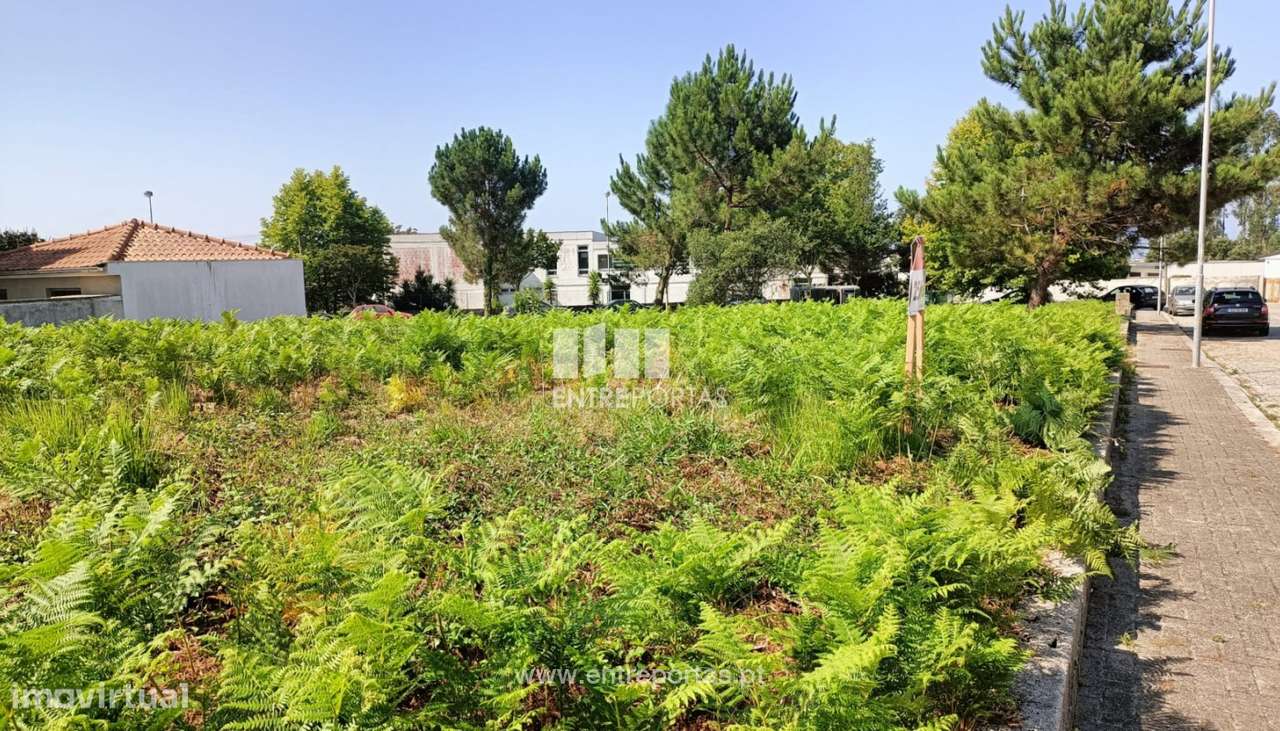 Venda de lote para construção com 380m², Marinhas, Esposende - Grande imagem: 4/26
