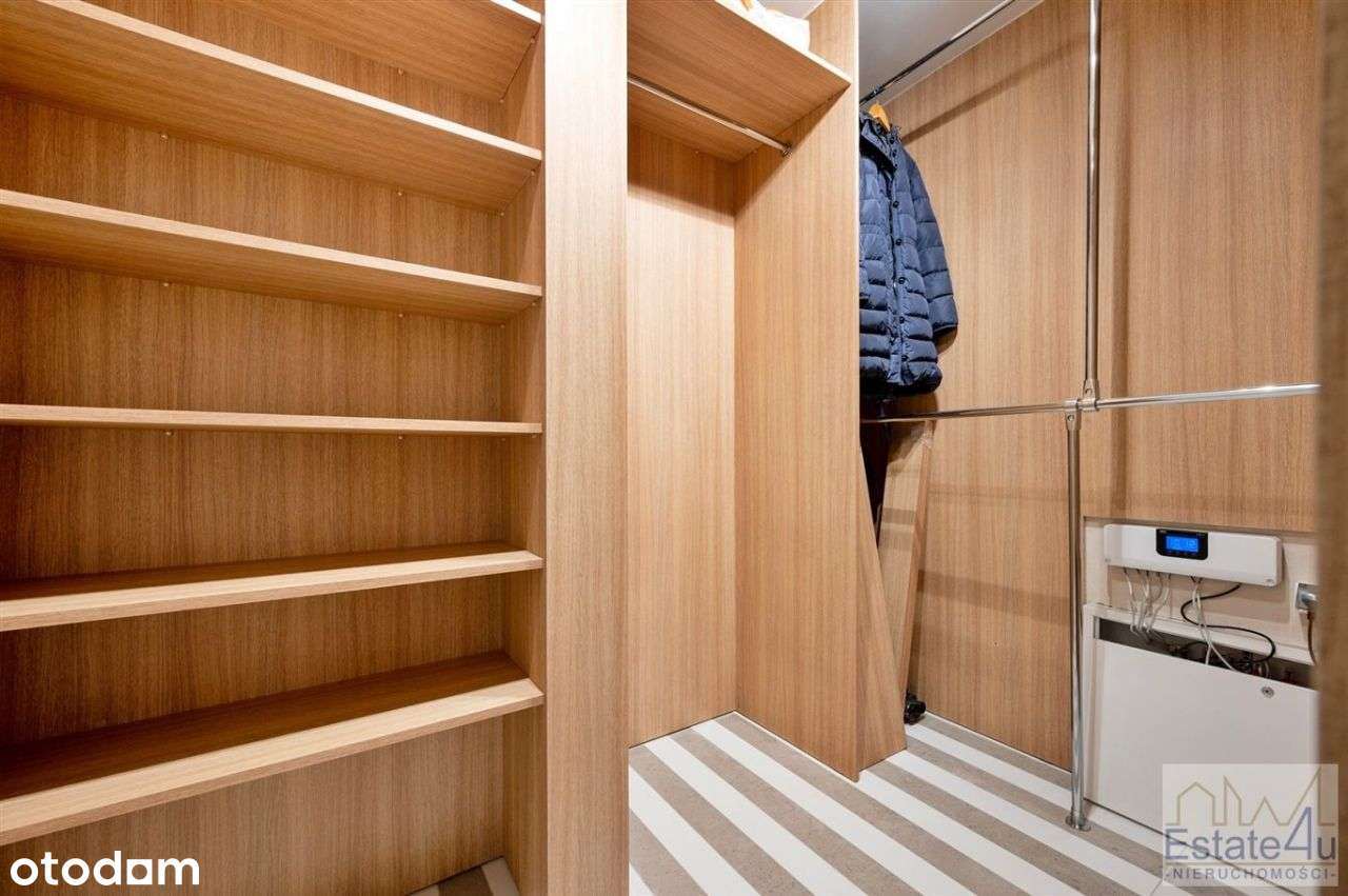 Jak dom, ogród, własny garaż, winda. Przytulne :)-14