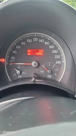 Volkswagen New Beetle 1.9 TDI - 8