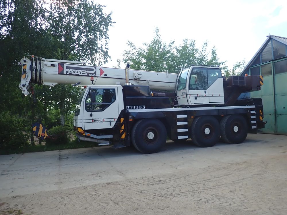 Liebherr LTM 2004