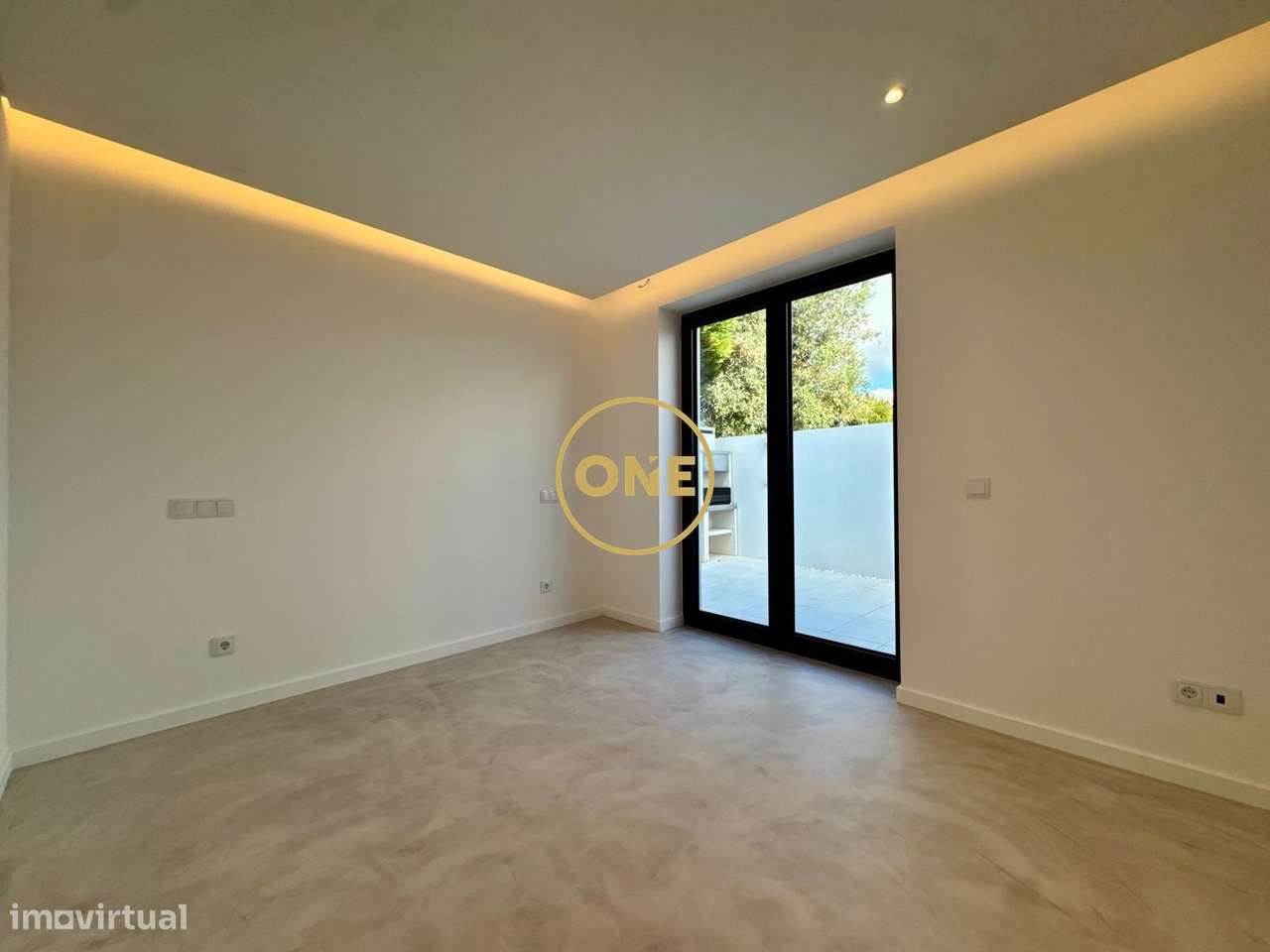 Moradia NOVA T3+1 | 330 m2 | Piscina | PRAIA | Francelos-31