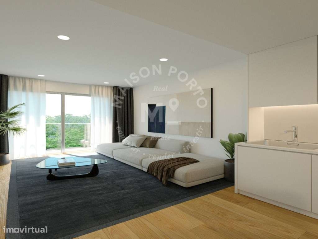 Apartamento T1 Kitchenette com Terraço, Lugar de Garagem e Arrumo p... - Grande imagem: 3/13