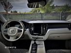 Volvo XC 60 B5 B AWD Momentum - 19