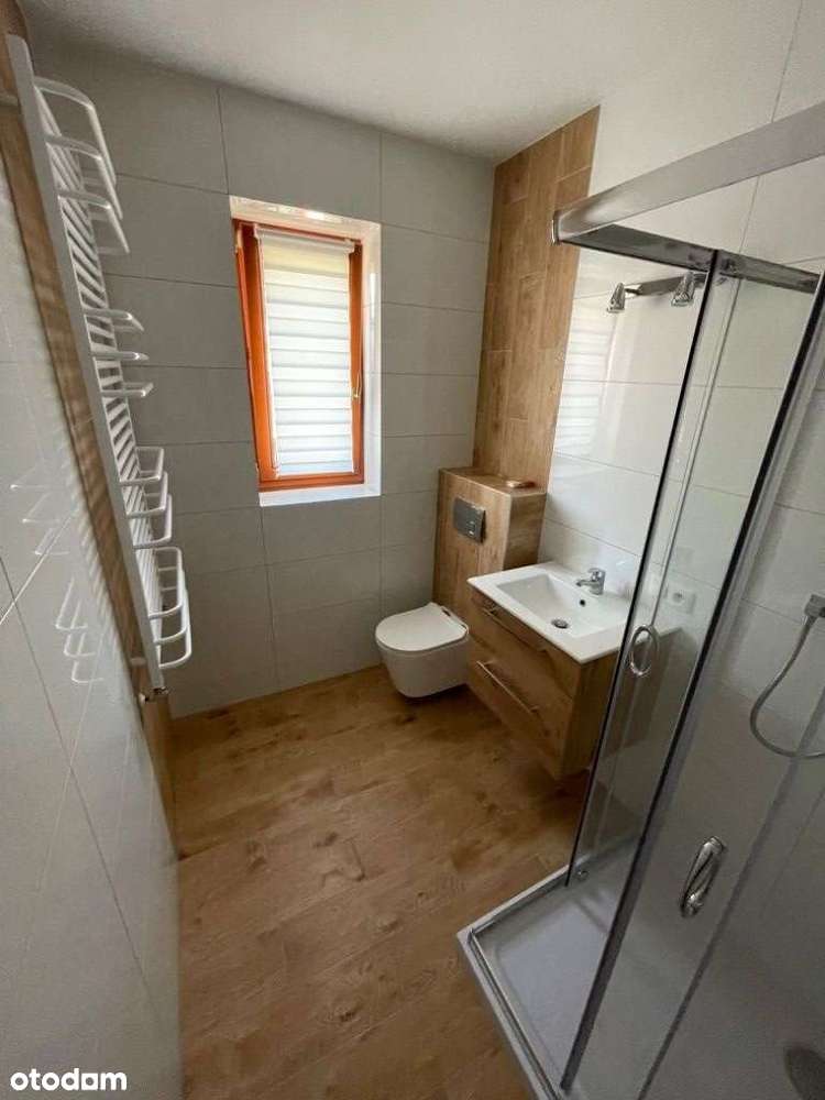 Przestronny dom z piwnicą i garażem - Pełny obrazek: 4/10