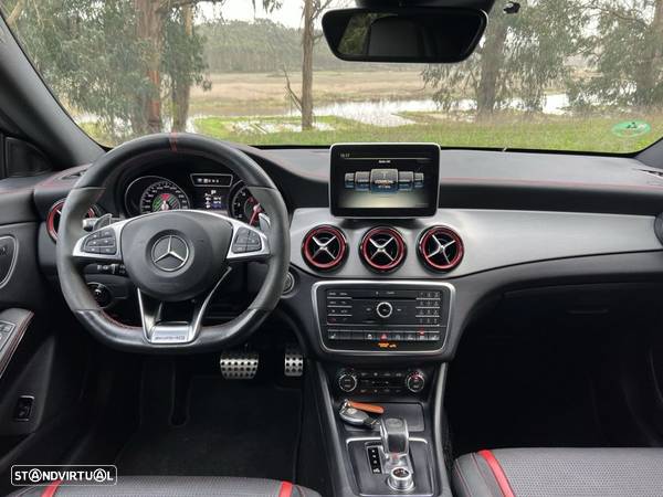 Mercedes-Benz CLA 45 AMG Shooting Brake 4-Matic - 23