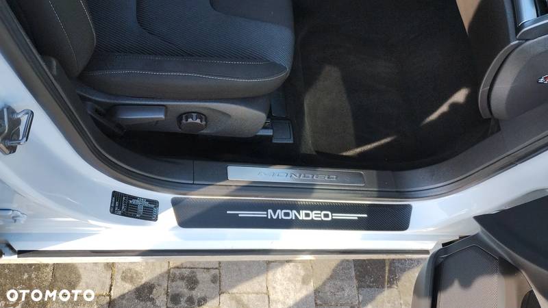 Ford Mondeo 2.0 TDCi Edition PowerShift - 15