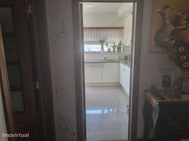 T2 Oeiras, junto ao Alto da Barra e Universidade Nova de Carcavelos - Grande imagem: 4/11