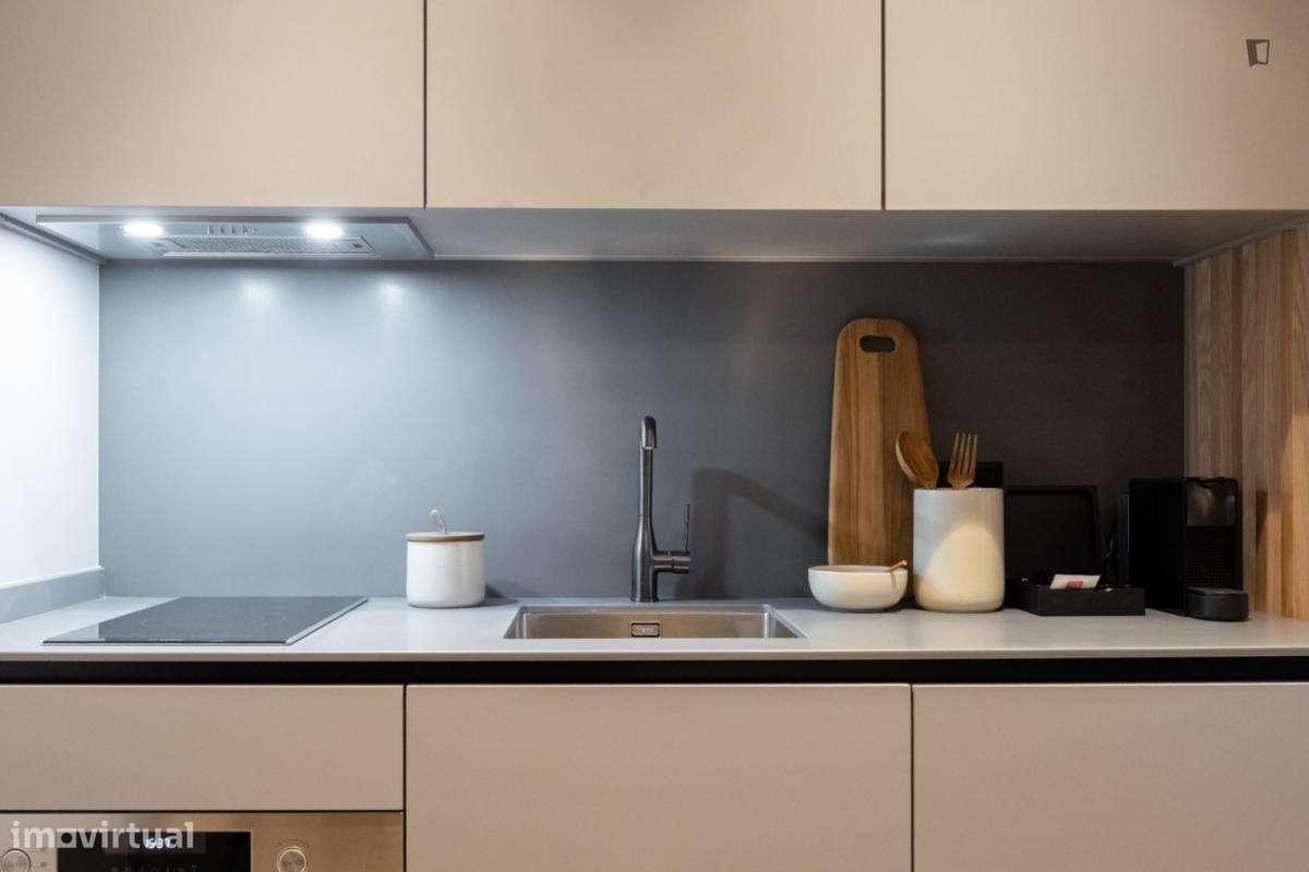 Estúdio - localizado em Ramalde Porto - Grande imagem: 4/22