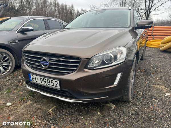 Volvo XC 60 D5 AWD Summum - 3