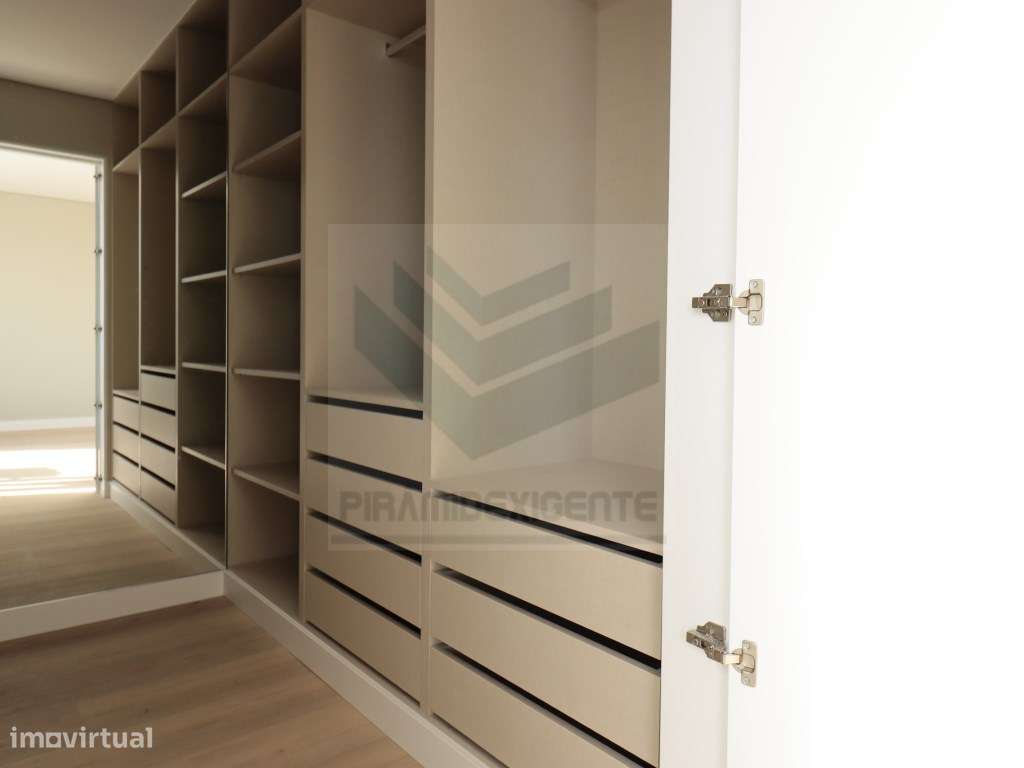 Moradia Isolada NOVA! Piscina Lavandaria Boas Áreas, Azeitão-19