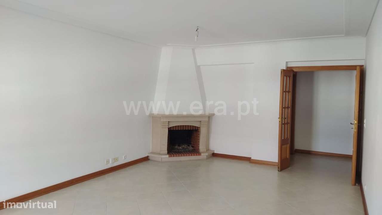 Apartamento T2 no centro de Mafra - Grande imagem: 3/19