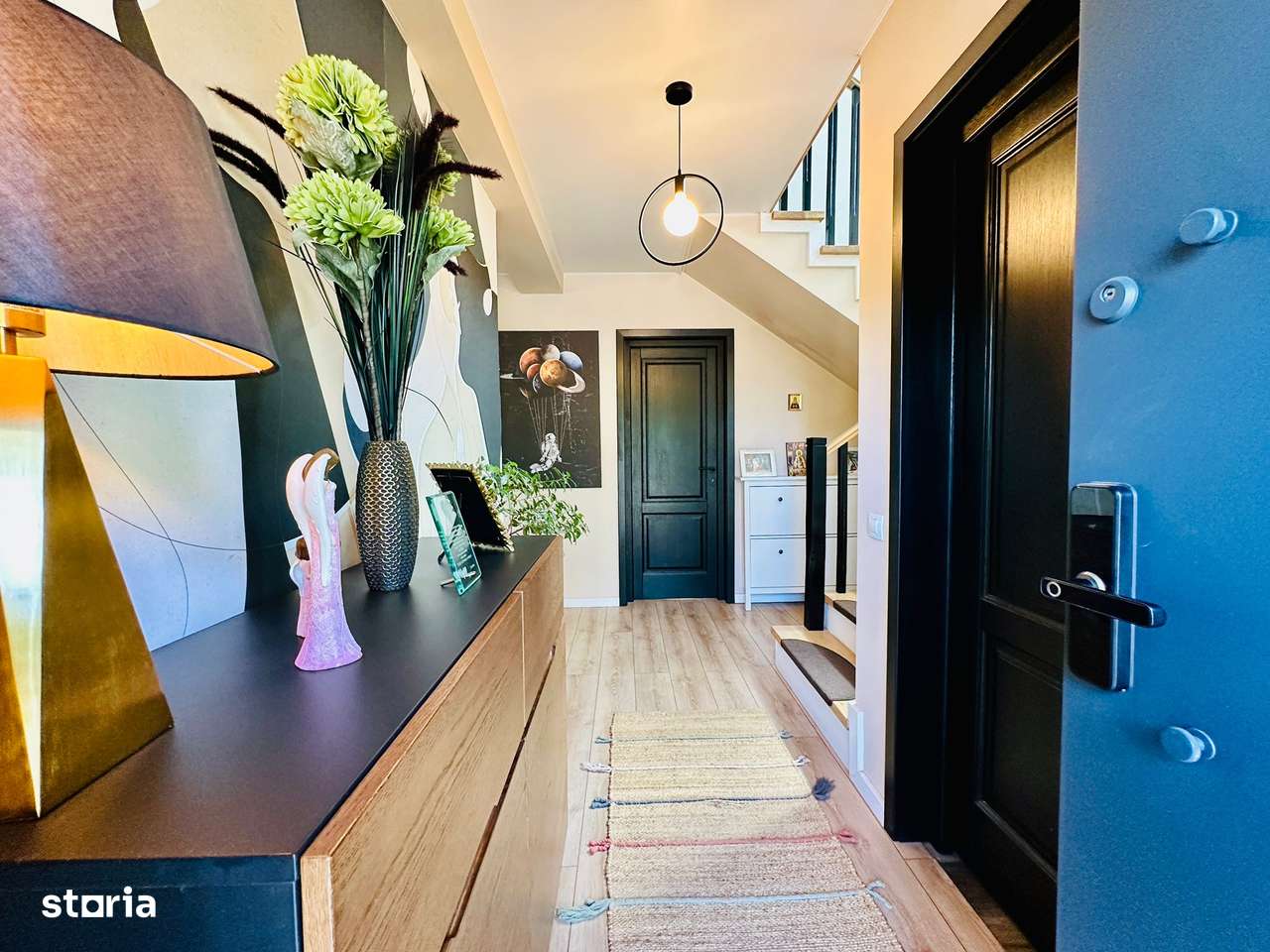 Casă  individuală de vânzare  Comuna Berceni – 5 camere , teren 370 mp - Imagine principală: 5/18