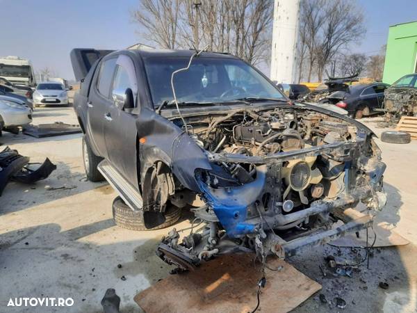 DEZMEMBREZ Mitsubishi L200 an 2008 motor 2.5Di-D 100kw 136cp DEZMEMBRARI piese - 2