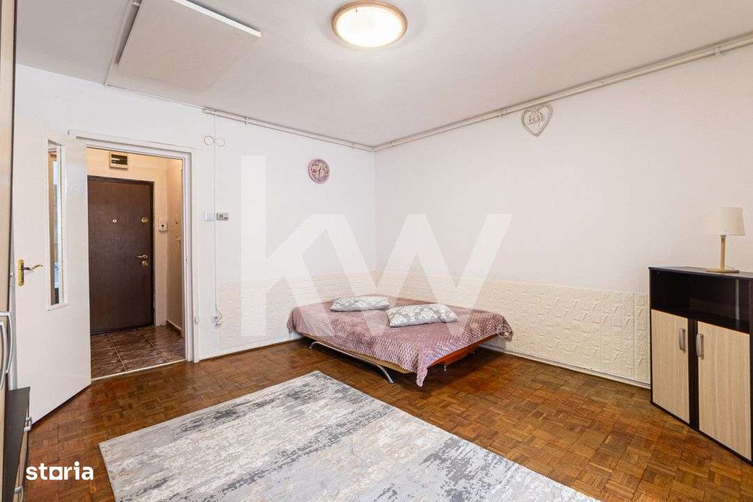 Garsoniera | 32 mp | Etaj intermediar | Calea Bucuresti | Comision 0%-3