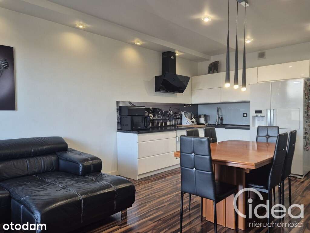 4 pokoje z balkonem, 1 piętro-1