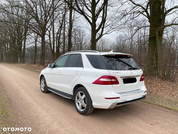 Mercedes-Benz ML 350 BlueTec 4-Matic - 6