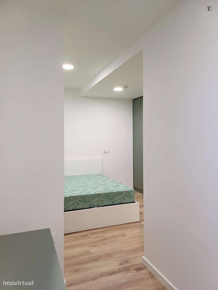 Estúdio - localizado em Cidral Coimbra - Grande imagem: 3/7