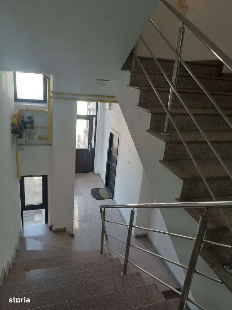 Apartament de 3 camere ultracentral  98 mp,  gata de utilizare-9
