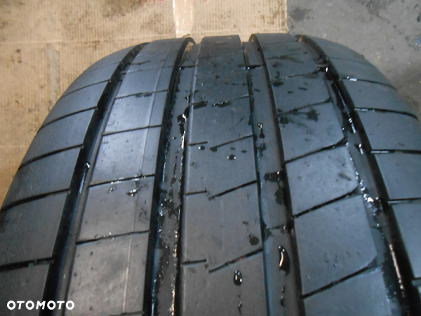 OPONA POJEDYNKA  235/45R17 GOODYEAR EAGLE F1 ASYMMETRIC 6 DOT 0322 8MM - 2