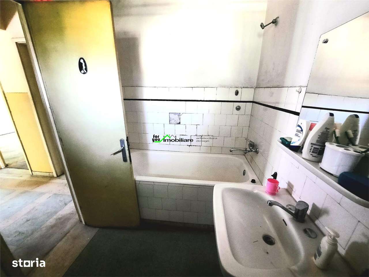 VILA CENTRAL S+P+1E-11