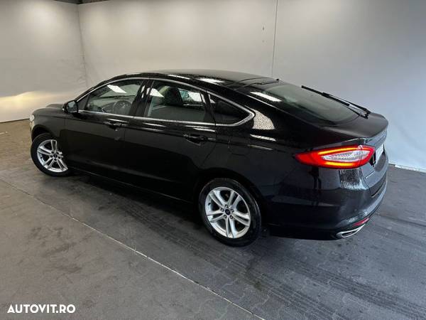 Ford Mondeo 2.0 TDCi Powershift - 21