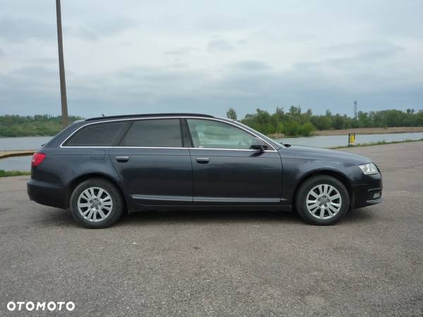 Audi A6 Avant 2.7 TDI DPF multitronic - 11