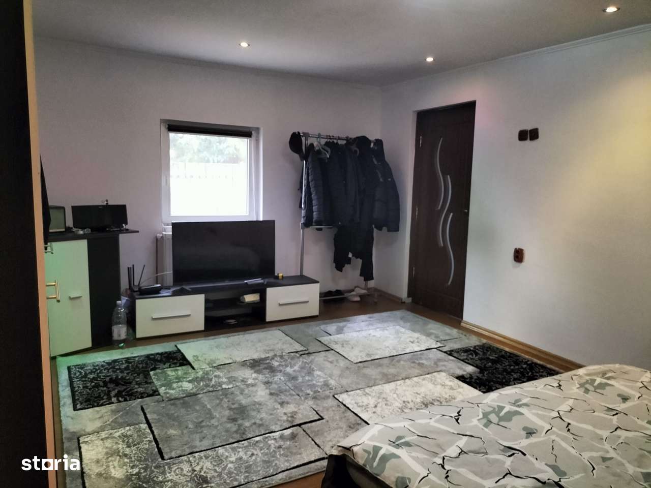 Casă de vânzare în Micești - Purcăreni, la doar 3 km de orașul Mioveni-6