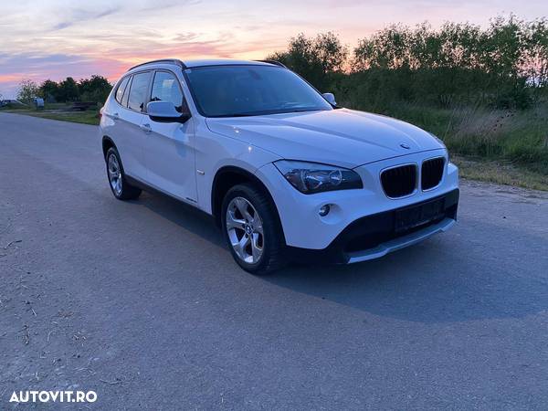 BMW X1 sDrive18d Sport Line - 3