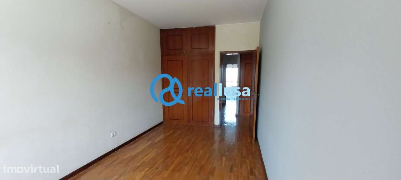 Apartamento T2 c/ garagem Custóias Matosinhos-9