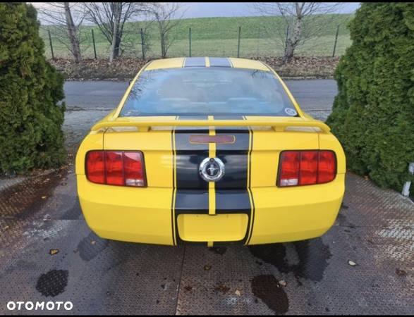 Ford Mustang 4.0 V6 Premium - 5