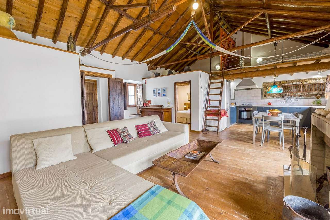 MORADIA T1+1 COM COMÉRCIO ADJACENTE E  PROJECTO PARA 3 HABITAÇÕES COM - Grande imagem: 2/48