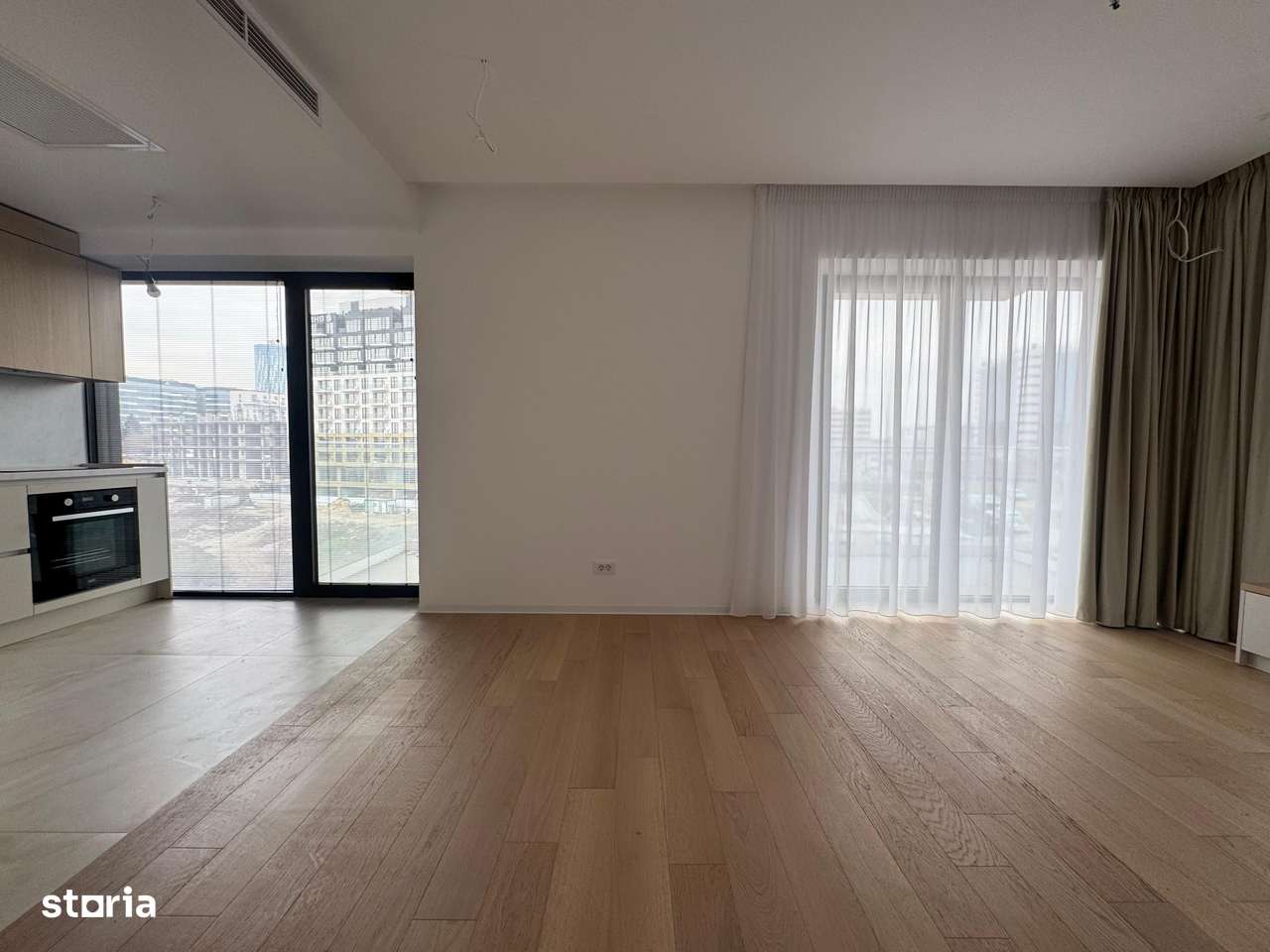 2 CAMERE || 2 locuri de parcare si boxa ||DECOMANDAT|| ONE LAKE CLUB