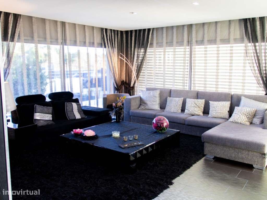 Moradia térrea, individual T3 com piscina em Monte Redondo-8