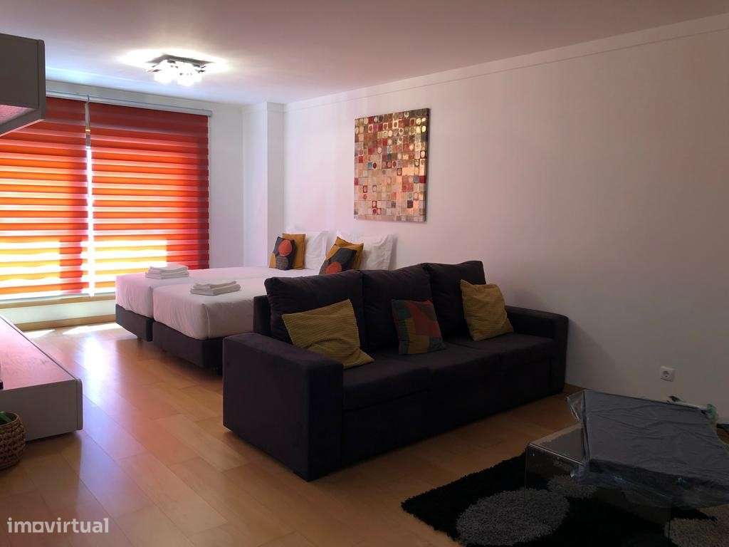 Excelente T1 com lugar de garagem no Edifício Panoramic - Parque da... - Grande imagem: 5/15