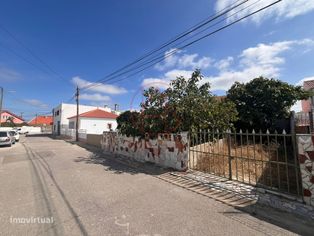 Terreno urbano com projecto aprovado 300m2 - Grande imagem: 2/13