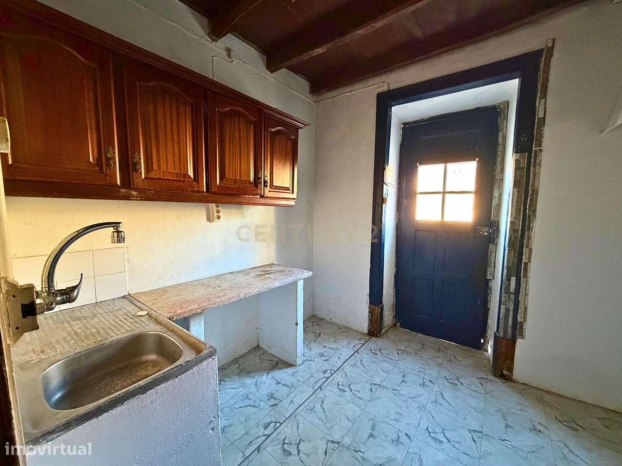 Moradia T2 | A-dos-Francos | Caldas da Rainha - Grande imagem: 5/25