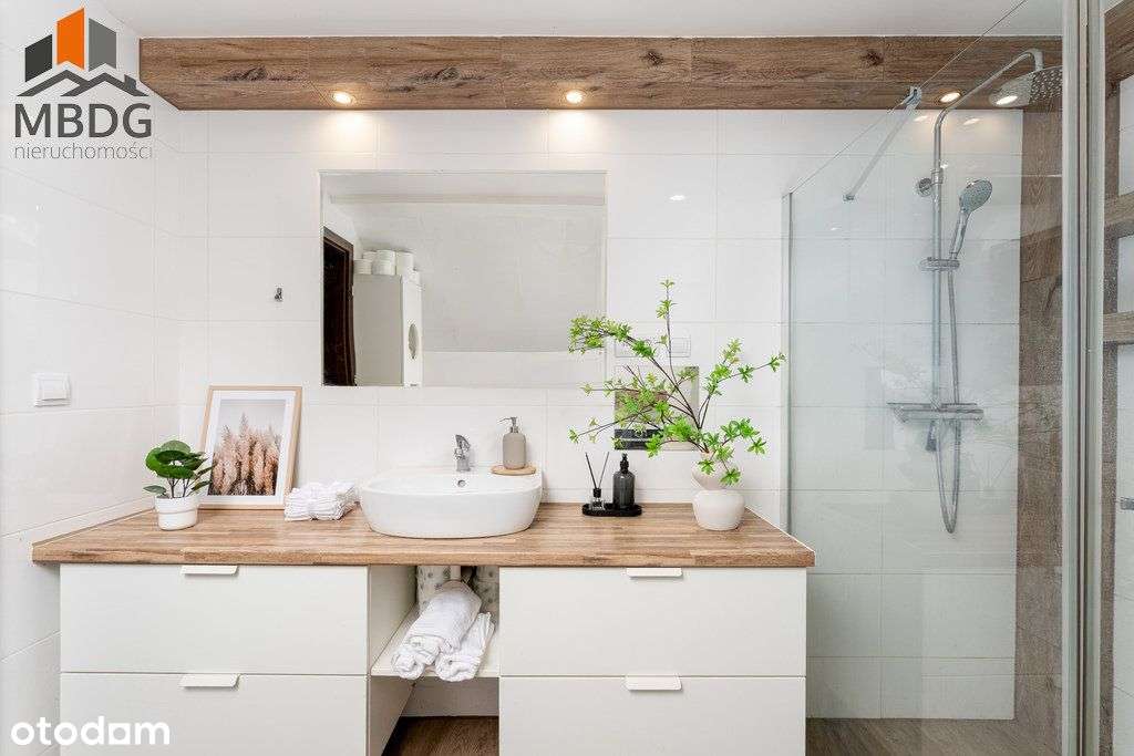 Dom z panoramicznym widokiem–Niegoszowice-11