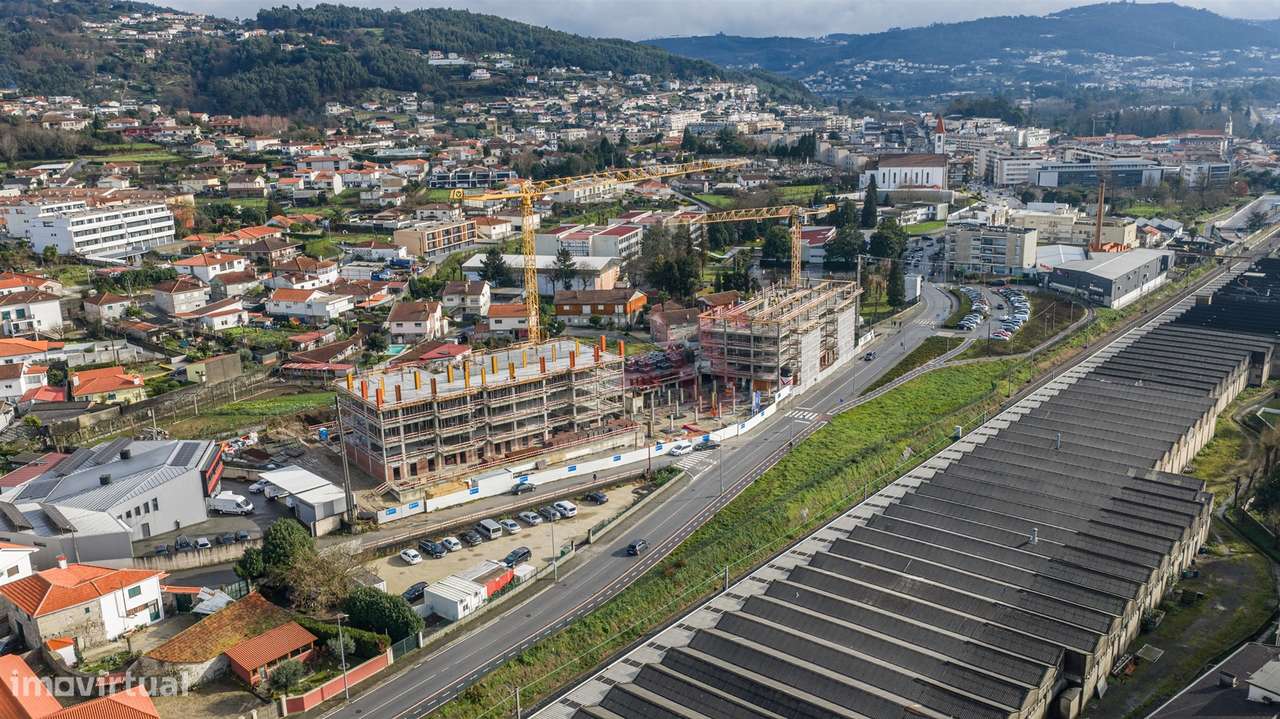Apartamento T2 no piso 0 com terraço em São Miguel, Vizela - Grande imagem: 5/23