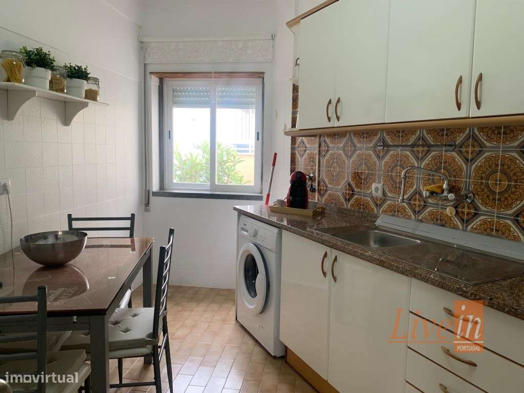 Apartamento T1 para Arrendar no Centro da Ericeira - Grande imagem: 3/9