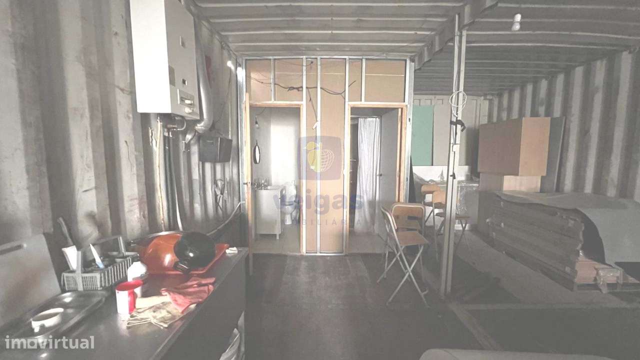 Lote de terreno  com 190m2 com 3 contentores para remodelaçao de habit - Grande imagem: 5/10