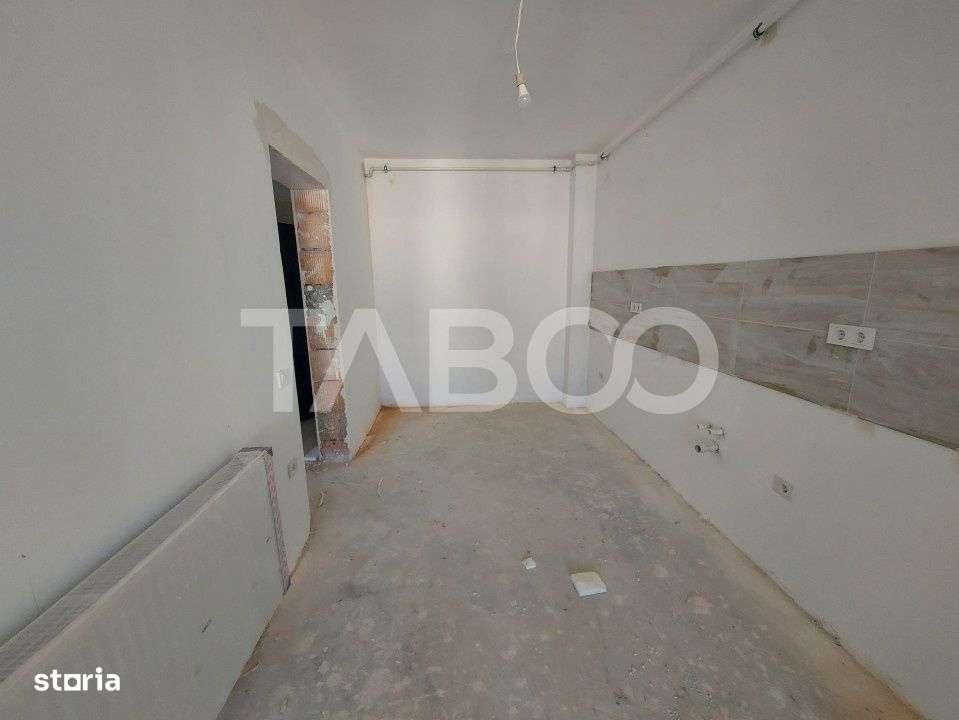 Apartament de vanzare 2 camere balcon loc parcare orientare sudica - Imagine principală: 4/7